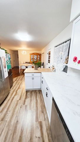 348 E Washington Street, Oronoko Twp, MI 49103