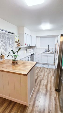 348 E Washington Street, Oronoko Twp, MI 49103