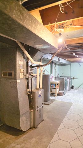 348 E Washington Street, Oronoko Twp, MI 49103