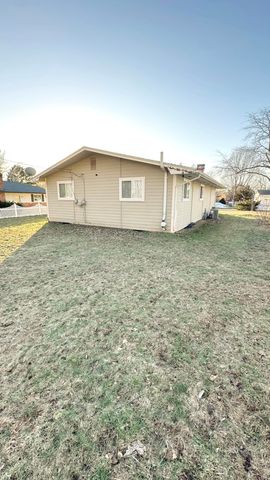 348 E Washington Street, Oronoko Twp, MI 49103