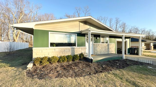 348 E Washington Street, Oronoko Twp, MI 49103