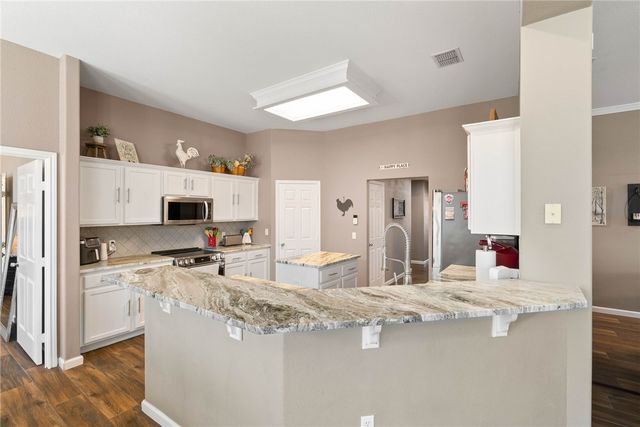 1910 Overland Trai, Corpus Christi, TX 78410