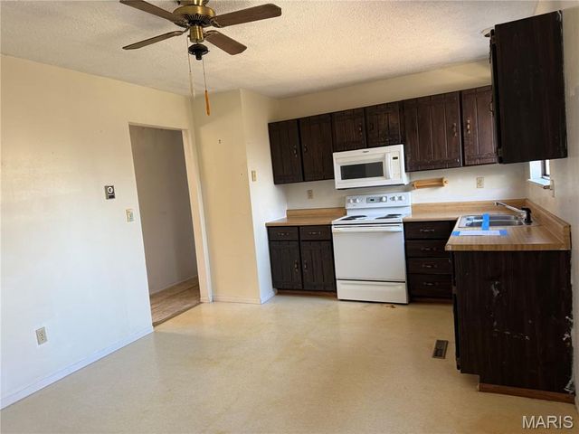 13416 Colorado Road, Dixon, MO 65459