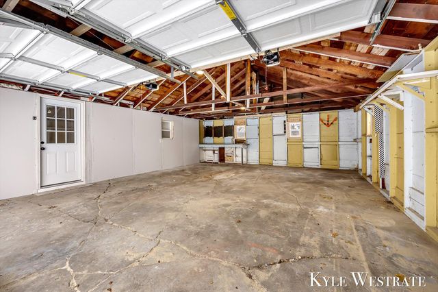 2282 Wilson Avenue Nw, City Of Walker, MI 49534