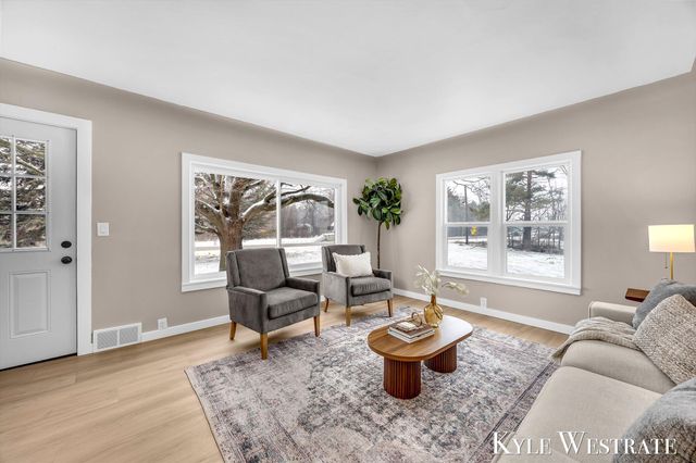 2282 Wilson Avenue Nw, City Of Walker, MI 49534