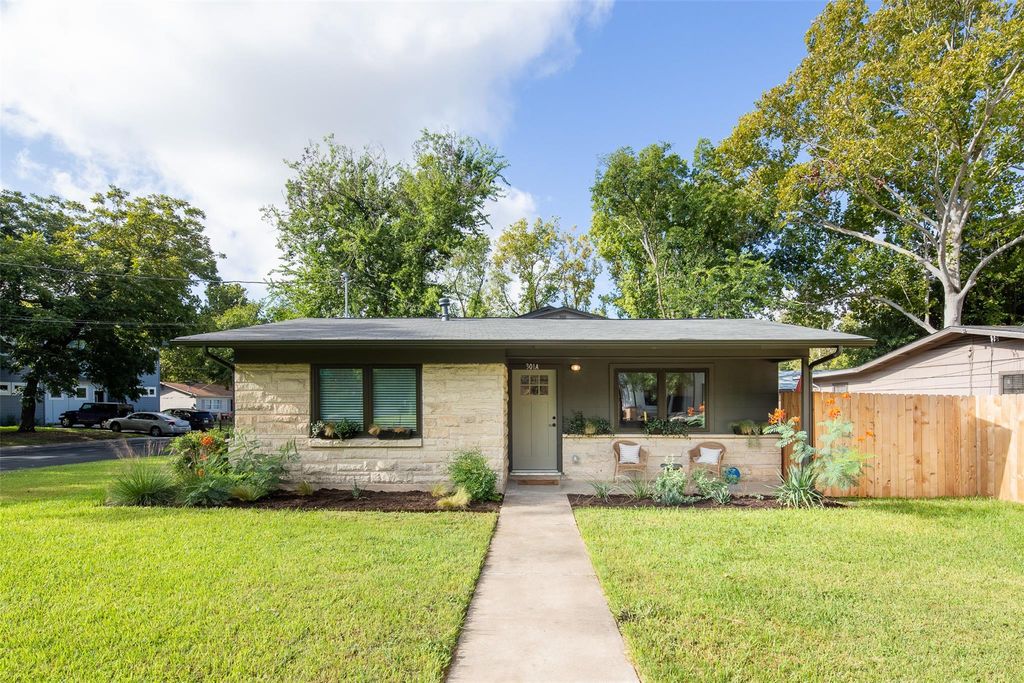 301 Irma DR A, Austin, TX 78752