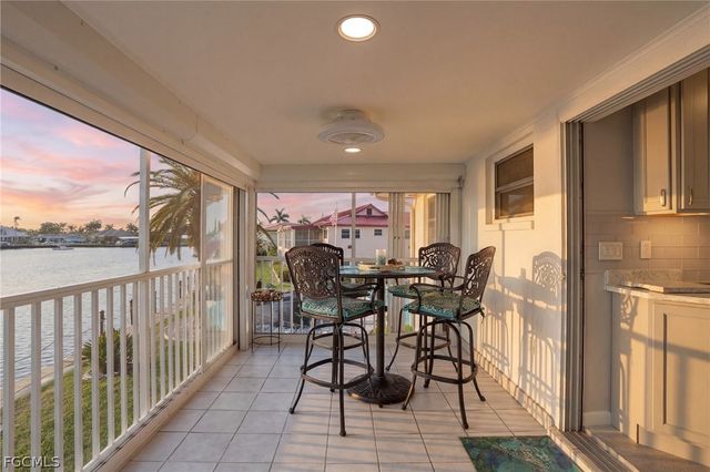 420 Tudor DR 6, Cape Coral, FL 33904