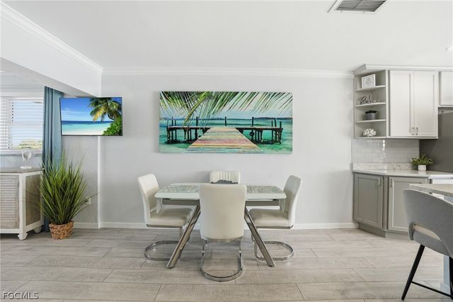 420 Tudor DR 6, Cape Coral, FL 33904