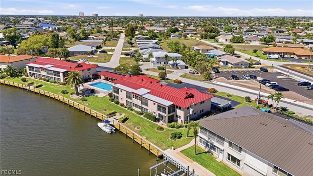 420 Tudor DR 6, Cape Coral, FL 33904