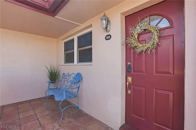 420 Tudor DR 6, Cape Coral, FL 33904