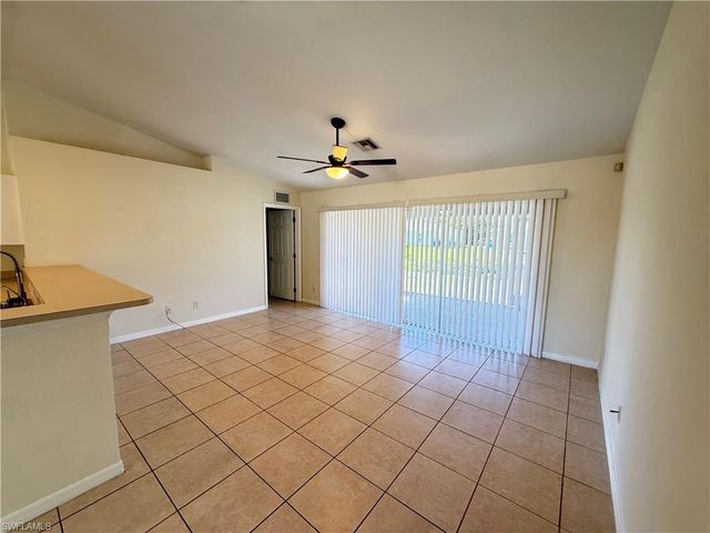 3705 9th ST SW, Lehigh Acres, FL 33976
