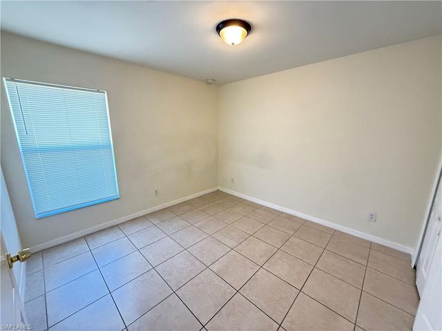 3705 9th ST SW, Lehigh Acres, FL 33976