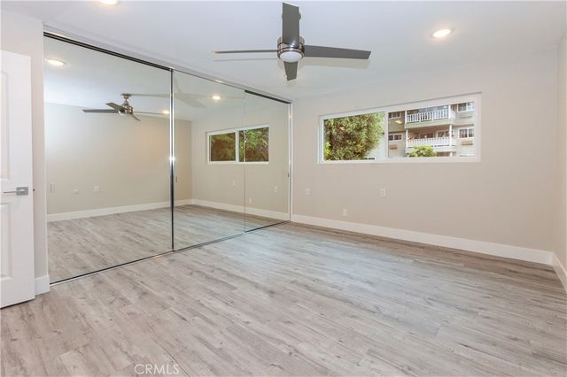 2404 Via Mariposa W 1C, Laguna Woods, CA 92637
