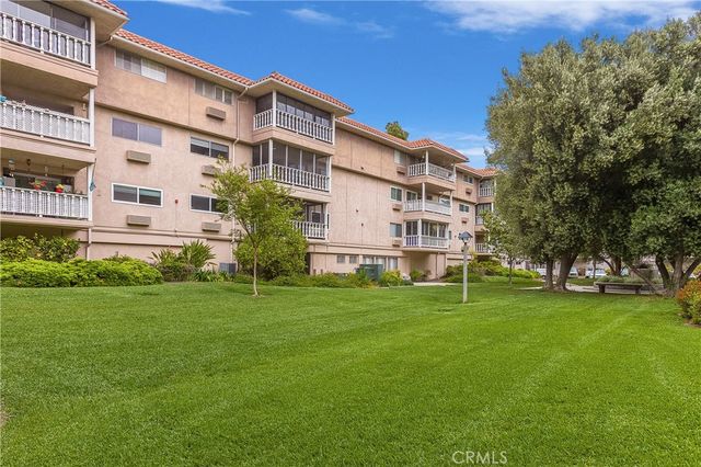 2404 Via Mariposa W 1C, Laguna Woods, CA 92637