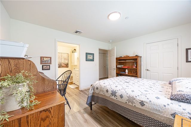 104 Aiden Ln 2, Lower Burrell, PA 15068