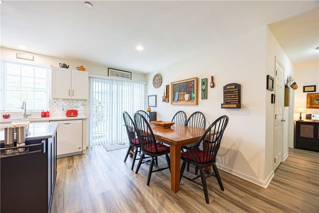 104 Aiden Ln 2, Lower Burrell, PA 15068