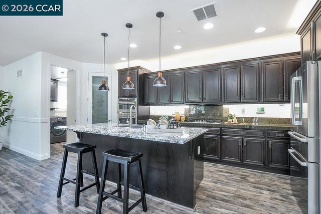 2052 Great Meadow Ct, Brentwood, CA 94513