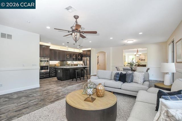 2052 Great Meadow Ct, Brentwood, CA 94513