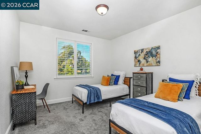 2052 Great Meadow Ct, Brentwood, CA 94513