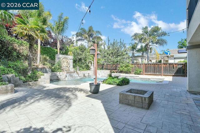 2052 Great Meadow Ct, Brentwood, CA 94513