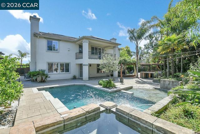 2052 Great Meadow Ct, Brentwood, CA 94513