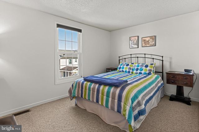 535 S LANCASTER ST, Arlington, VA 22204