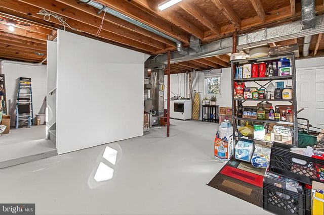 535 S LANCASTER ST, Arlington, VA 22204