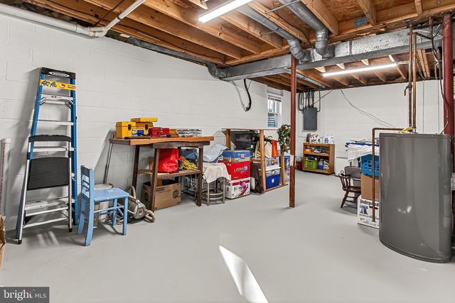 535 S LANCASTER ST, Arlington, VA 22204