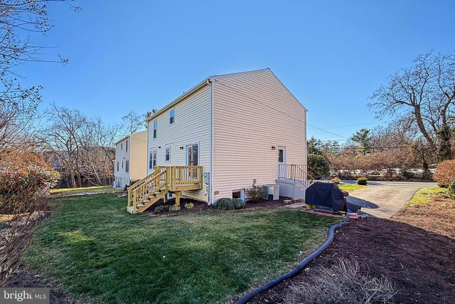 535 S LANCASTER ST, Arlington, VA 22204