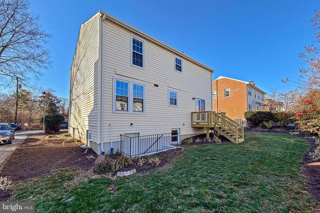 535 S LANCASTER ST, Arlington, VA 22204