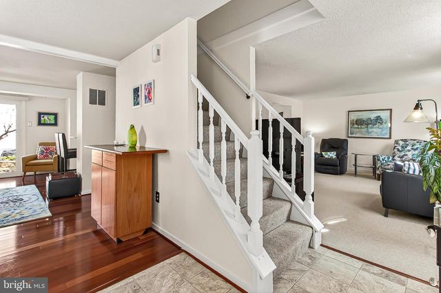 535 S LANCASTER ST, Arlington, VA 22204