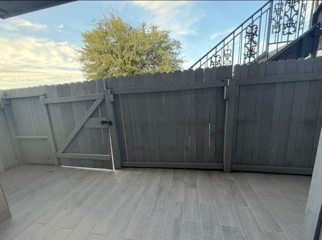 6606 De Moss Drive 1713, Houston, TX 77074