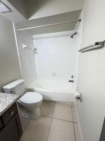 6606 De Moss Drive 1713, Houston, TX 77074