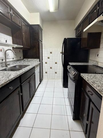 6606 De Moss Drive 1713, Houston, TX 77074