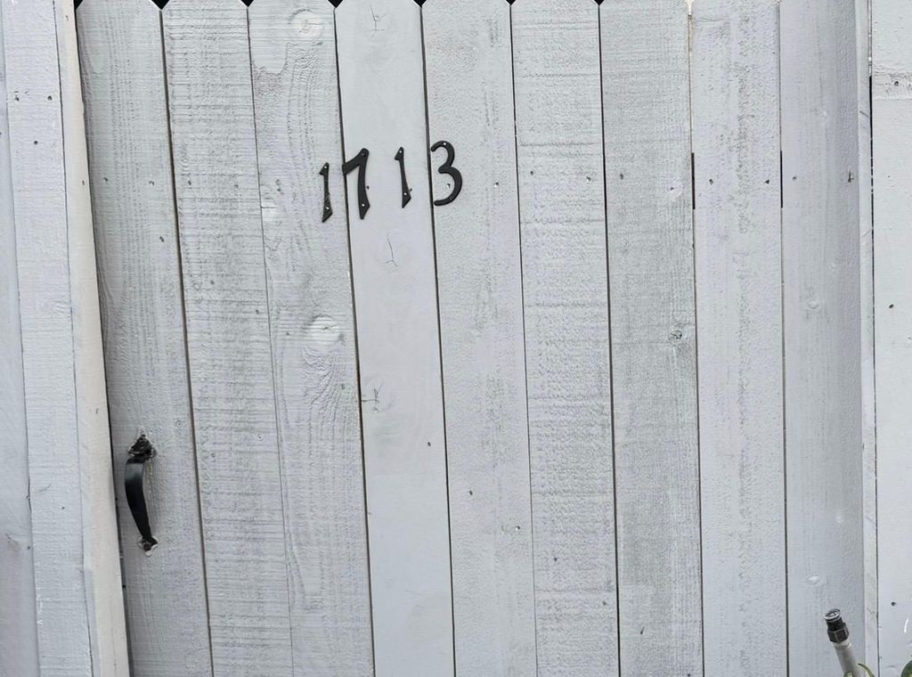 6606 De Moss Drive 1713, Houston, TX 77074