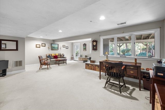 58 Tussock Brook Rd 58, Duxbury, MA 02332