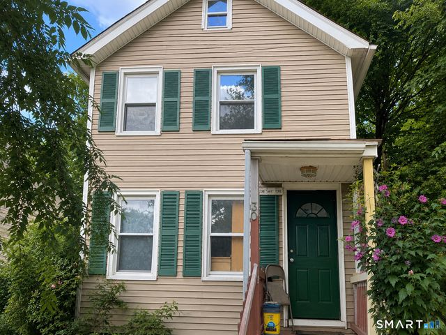 30 Chamberlain Place, New Haven, CT 06512
