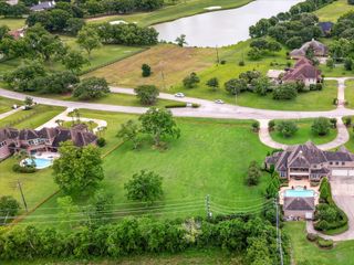 4911 Shiloh Lake Drive, Richmond, TX 77407