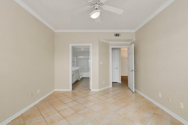 2111 Welch Street A218, Houston, TX 77019