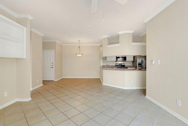 2111 Welch Street A218, Houston, TX 77019
