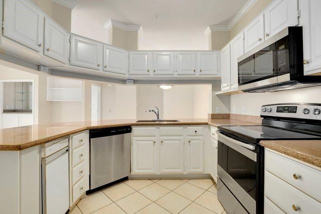 2111 Welch Street A218, Houston, TX 77019