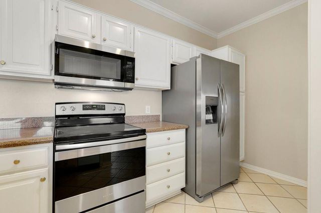 2111 Welch Street A218, Houston, TX 77019