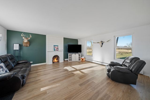 11071 Crimmin Road, Newark, IL 60541