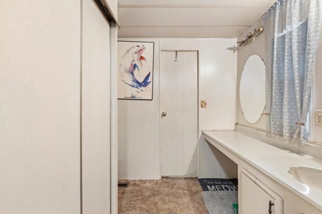 1010 E Bobier Drive 118, Vista, CA 92084