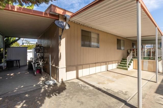 1010 E Bobier Drive 118, Vista, CA 92084