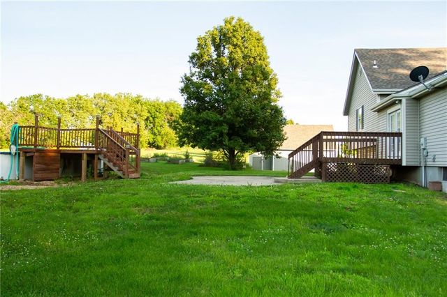 22311 S 224th Court, Peculiar, MO 64078