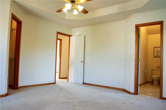 22311 S 224th Court, Peculiar, MO 64078