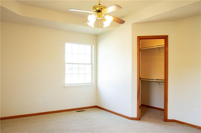 22311 S 224th Court, Peculiar, MO 64078
