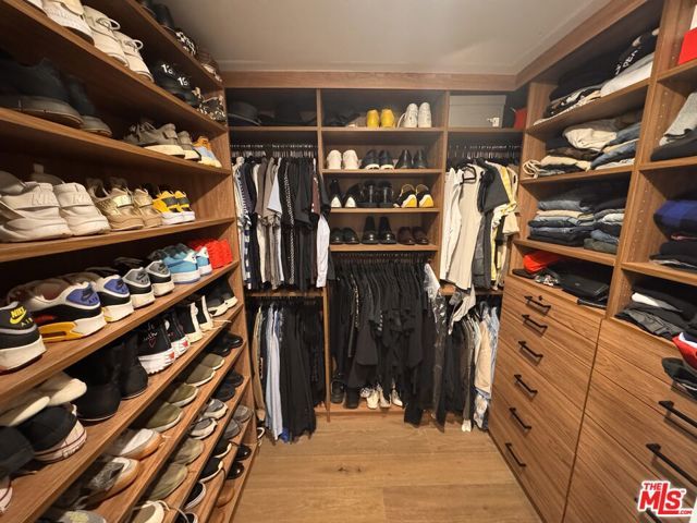 1017 N Croft Avenue 103, Los Angeles, CA 90069
