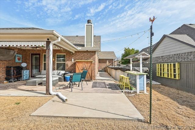 13324 S Poplar Street, Glenpool, OK 74033